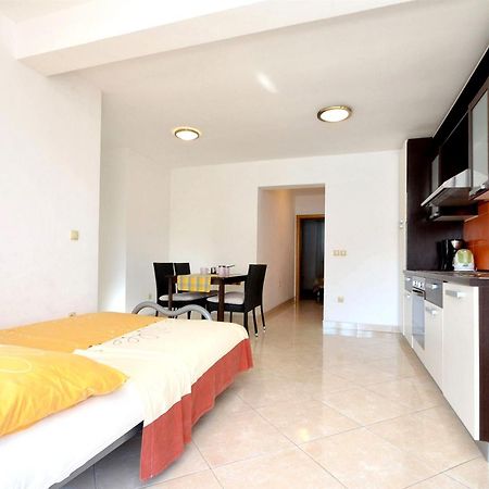 Apartment Srima Exterior foto